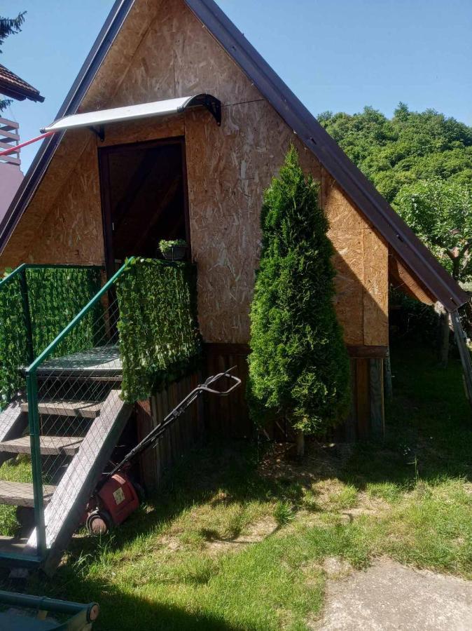 Appartamento Alfa Kulen Vakuf Esterno foto
