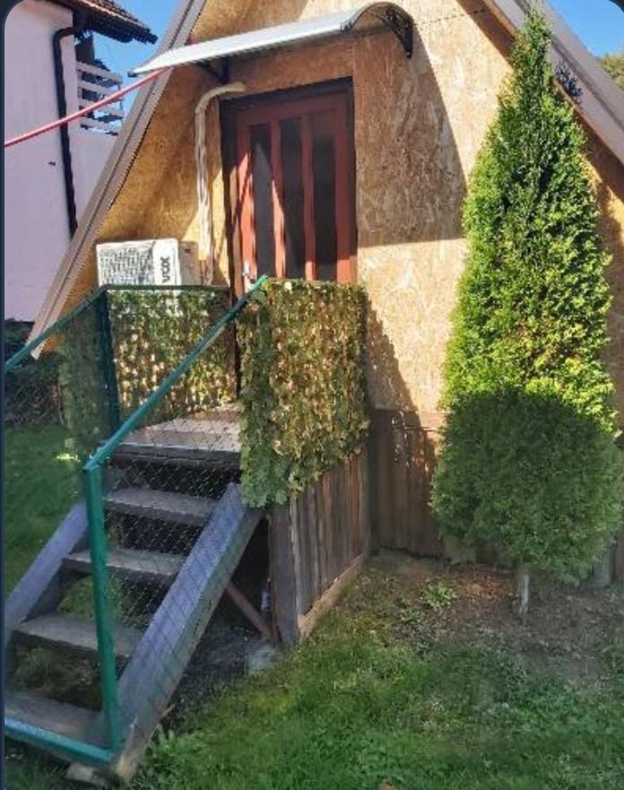 Appartamento Alfa Kulen Vakuf Esterno foto