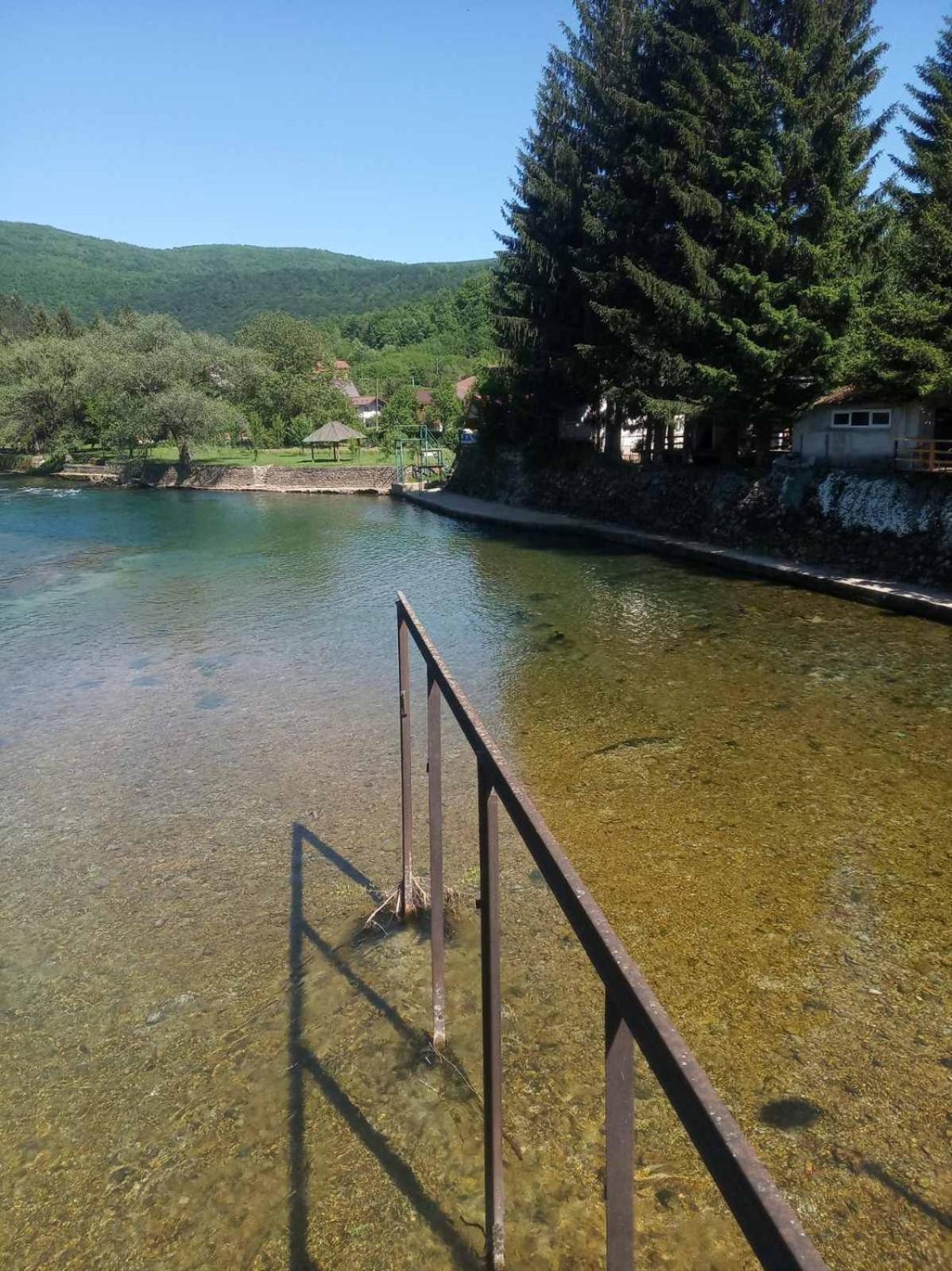 Appartamento Alfa Kulen Vakuf Camera foto